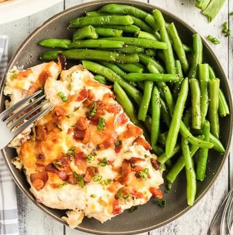Cheddar Ranch Chicken with Haricot Verts